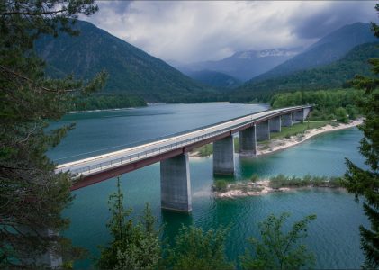 The winding Bridge